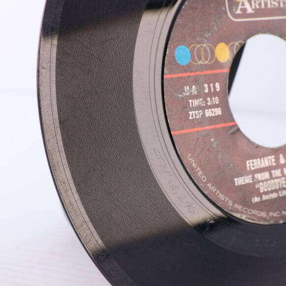 Ferrante & Teicher  - Theme from "Goodbye Again" - 1961 45 rpm Record UA 319 - Picture 11 of 16